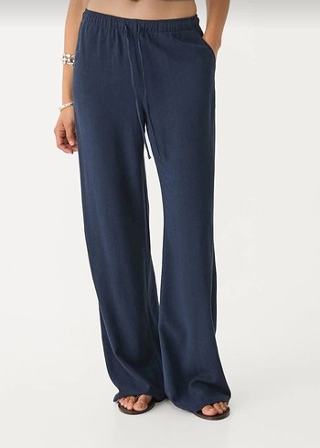 Stradivarius Stradivarius Lacivert Keten Dökümlü Pantolon
