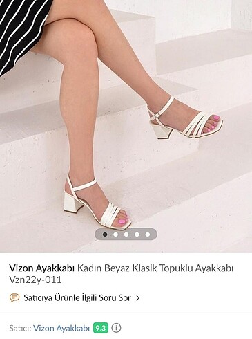 Beyaz Topuklu Sandalet