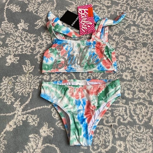 Bikini Barbie lisanslı