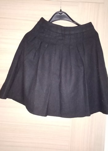 Koton Fiyonk Detaylı Kışlık Kaşe Siyah Mini Etek - Görsel 2