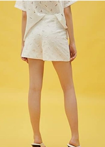 Fisto Beyaz Kadın Şort - Görsel 4