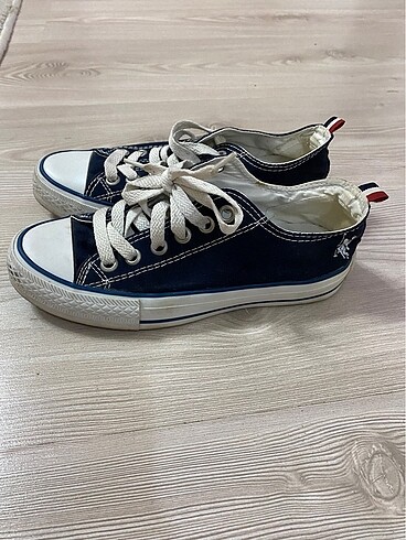 U.S Polo Assn. Converse