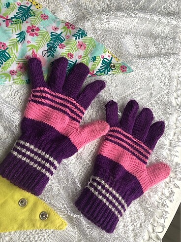 Kız çocuk yaka önü önlük eldiven - Görsel 6