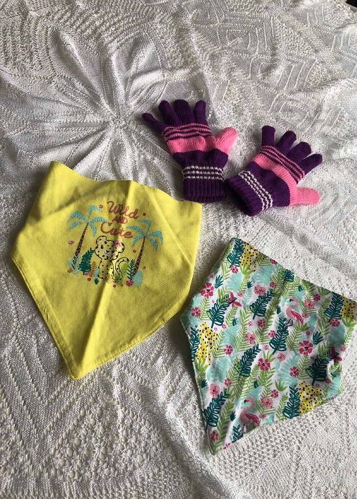 Kız çocuk yaka önü önlük eldiven - Görsel 2