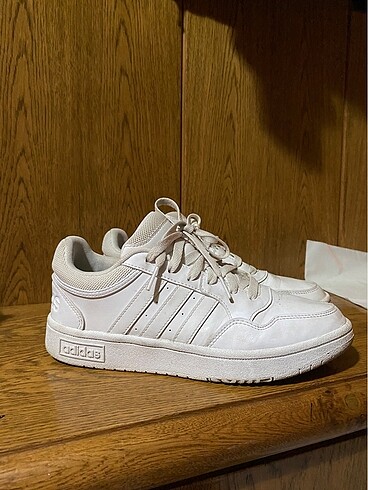 Orijinal adidas