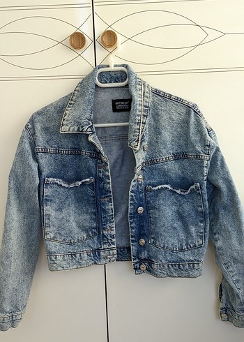 Düğmeli Mavi Denim Ceket