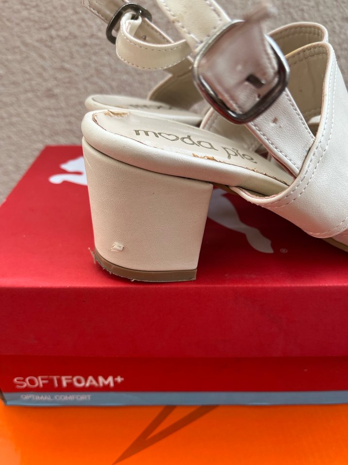 Beyaz Kadın Dolgu Topuklu Sandalet - Görsel 4