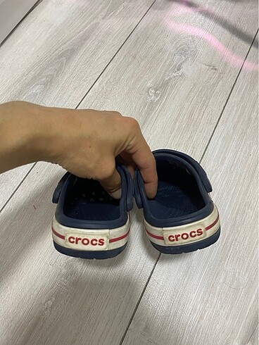 23 Beden Crocs terlik