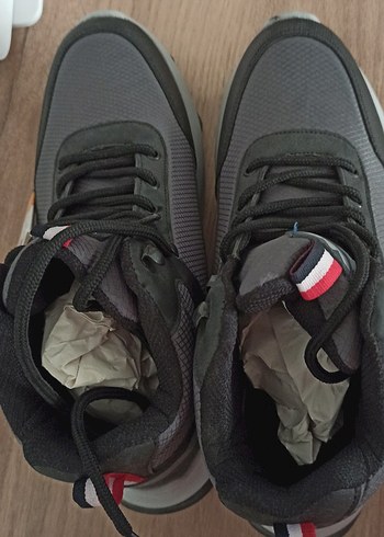 erkek bot - Görsel 3