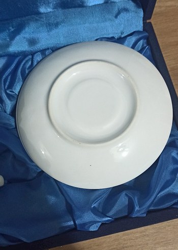 Mavi İşlemeli Fincan ve Tabak Seti - Görsel 3