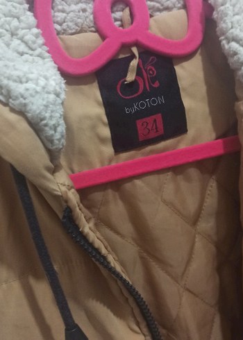 Kahverengi Kapüşonlu Kadın Kışlık Mont - Görsel 3