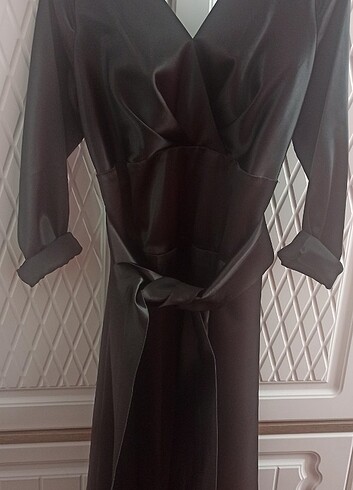 Saten abiye elbise - Görsel 2