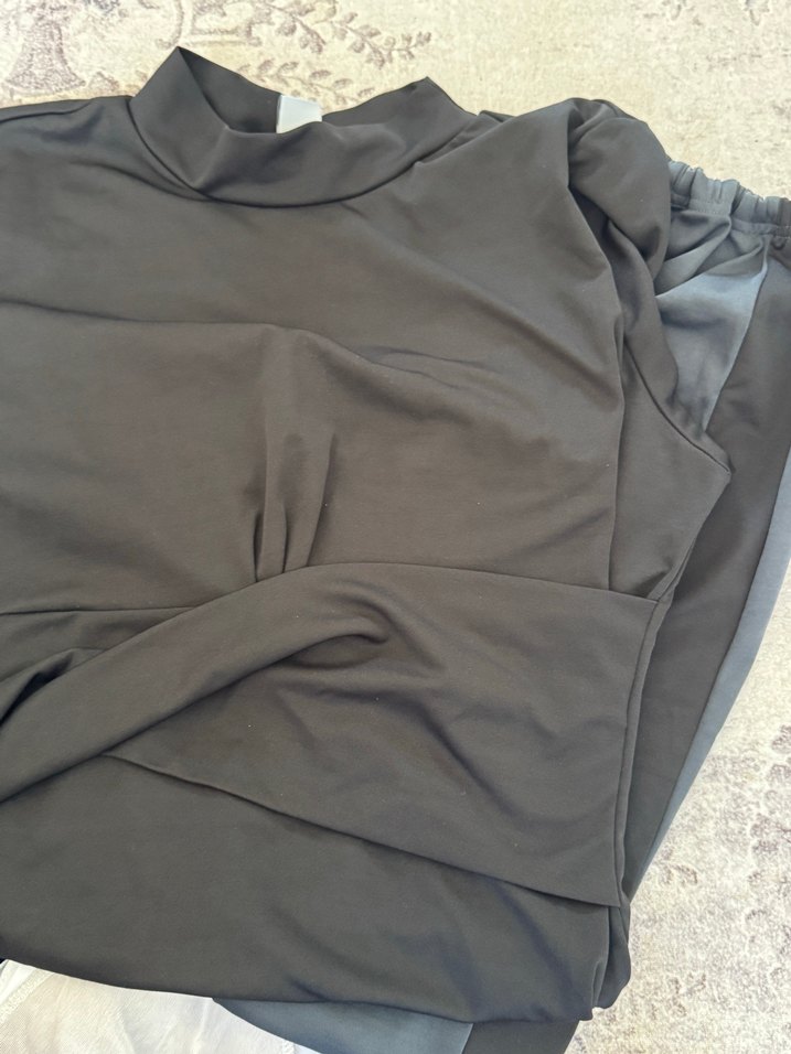 Siyah Drapeli Uzun Kollu Kadın Tesettür Mayo Haşema Takımı - Görsel 3