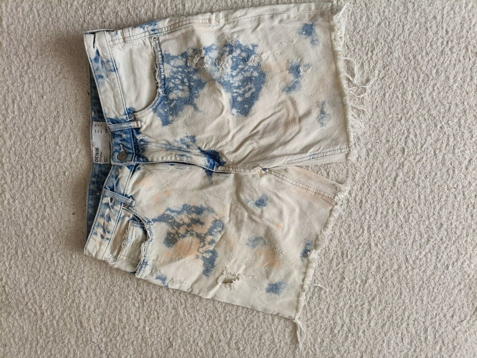 Bershka Batik Desenli Düğmeli Kadın Kot Pantolon - Görsel 2