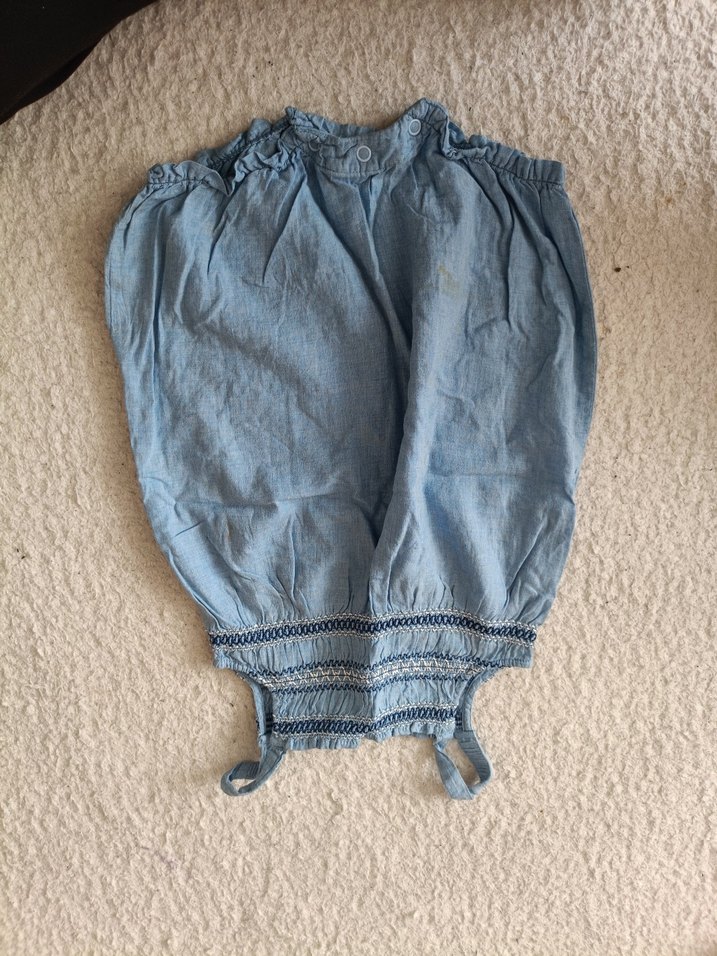 Kız Çocuk Fırfırlı Denim Tulum - Görsel 3