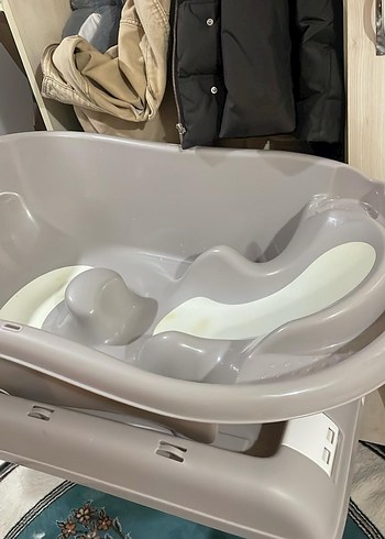 Ikea Gri Bebek küvet ve alt değiştirme