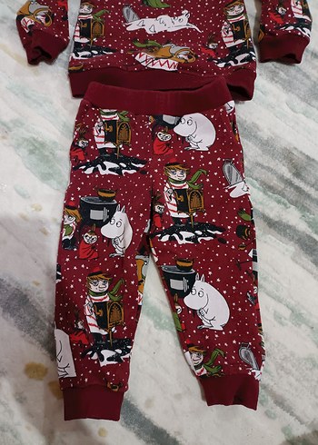 Çocuk Kırmızı Baskılı Eşofman Takımı - Görsel 2