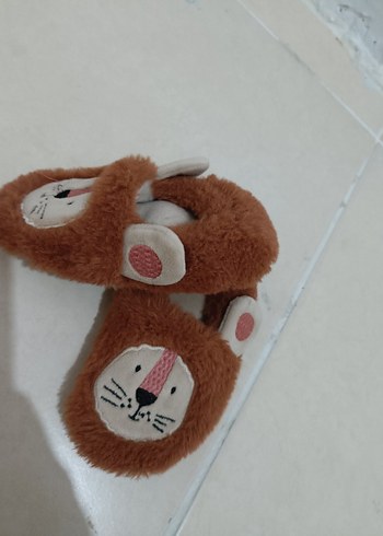 Çocuk Kahverengi Sıcak Kürklü Ev Terliği - Görsel 3