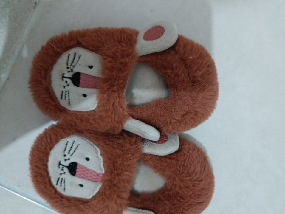 Çocuk Kahverengi Sıcak Kürklü Ev Terliği - Görsel 2