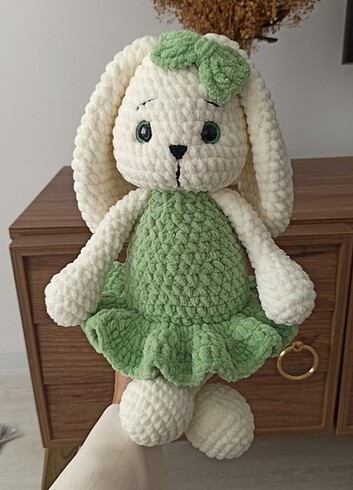 Kadife ipten tavşan amigurumi