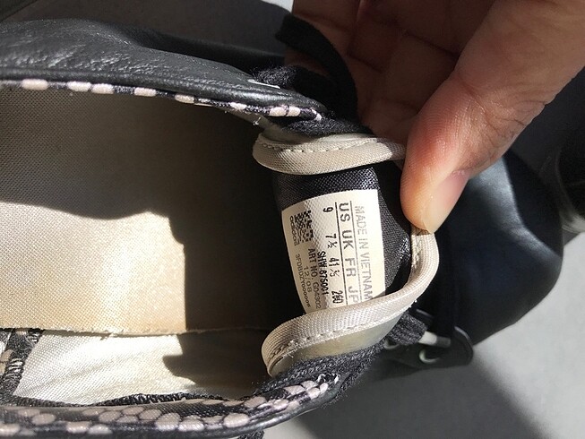 38 Beden Adidas Spor Ayakkabı
