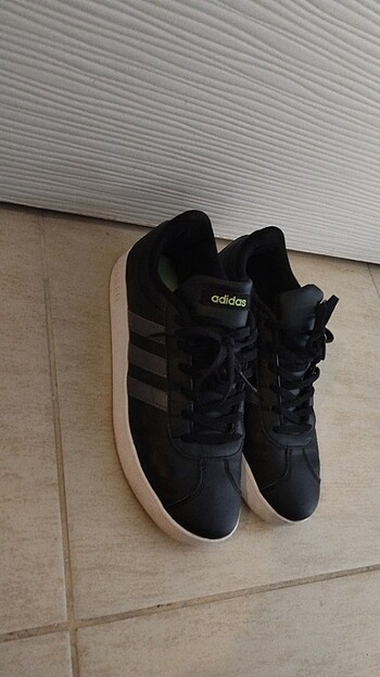 37,5 Beden Adidas spor ayakkabı 