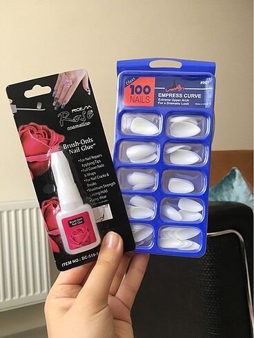 100lü takma tırnak ve 10 ml yapıştırıcı