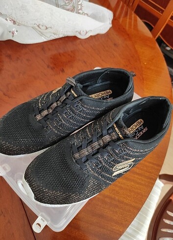 39 Beden siyah Renk SKECHERS Air coled memory foam ayakkabı