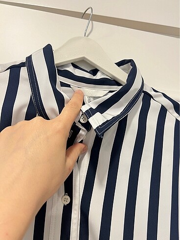 H&M H&M saten gömlek