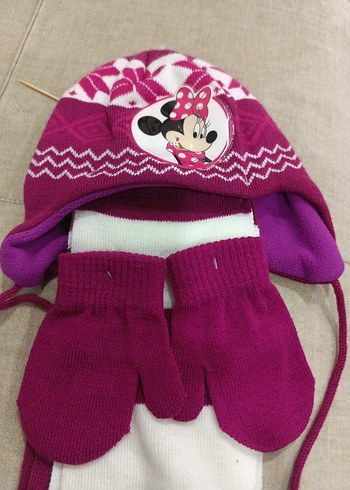 C1 Renkli İşlemeli Kız Çocuk Bere, Eldiven ve Atkı Seti - Görsel 2