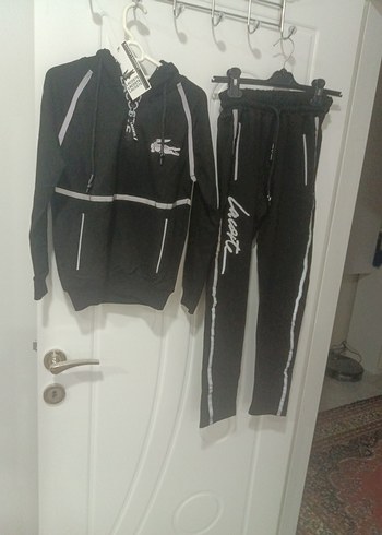 Erkek Siyah Kapüşonlu aşortman takımı - Görsel 3