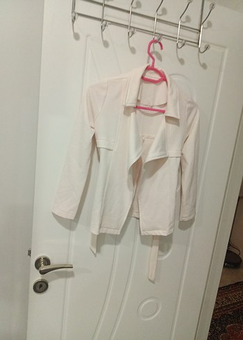 Beyaz Mini cocuk Kemerli Ceket - Görsel 2