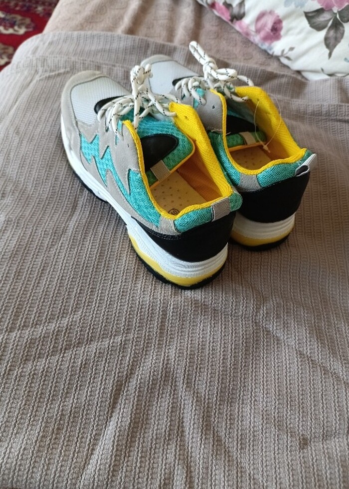 16, Spor ayakkabı - Görsel 5