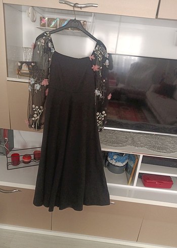 1 cocuk elbise Uzun Siyah Gotik Nakışlı Elbise