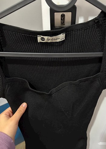 Siyah V Yaka Triko Midi Elbise - Görsel 2