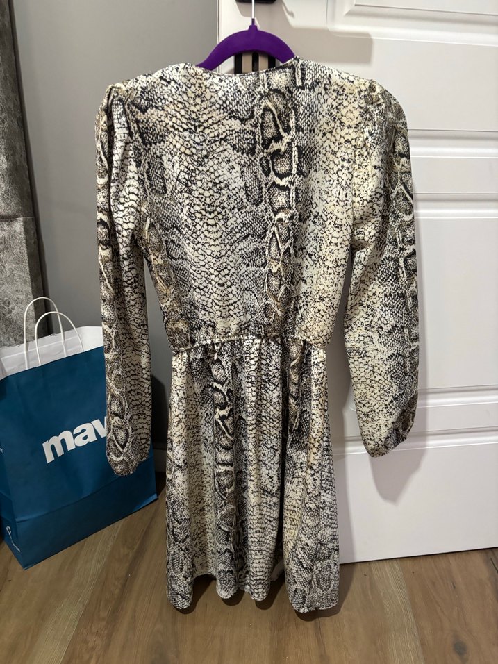 Yılan Desenli Uzun Hamile Kabanı - Görsel 3