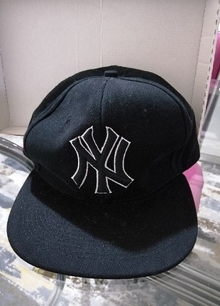 Siyah cap