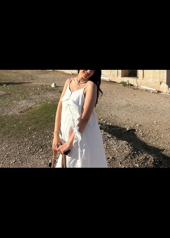 Beyaz Keten Uzun Askısız Bohem Elbise - Görsel 2