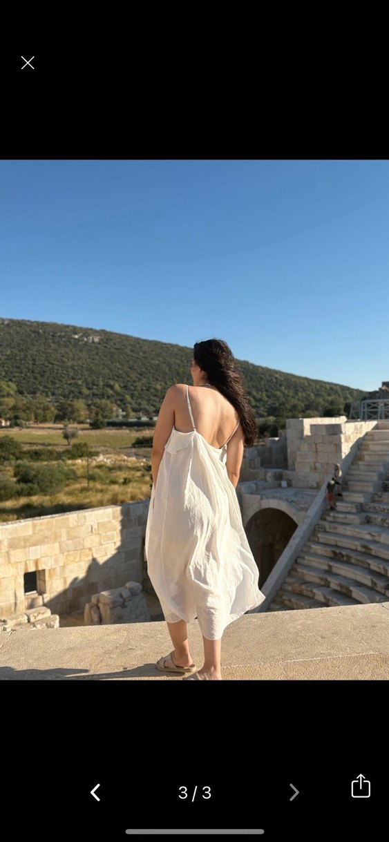 Beyaz Keten Uzun Askısız Bohem Elbise - Görsel 3