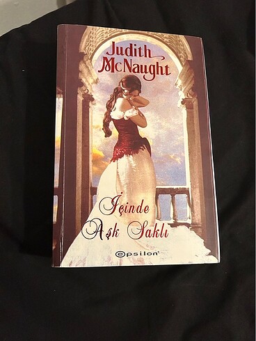 İçinde aşk saklı Judith Mc Naught