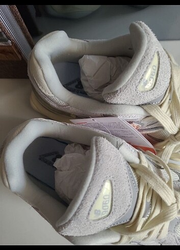 New Balance Quarz gri new balance 9060