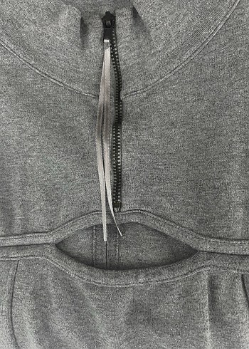 Gri Kolsuz Yüksek Yakalı Elbise - Görsel 4