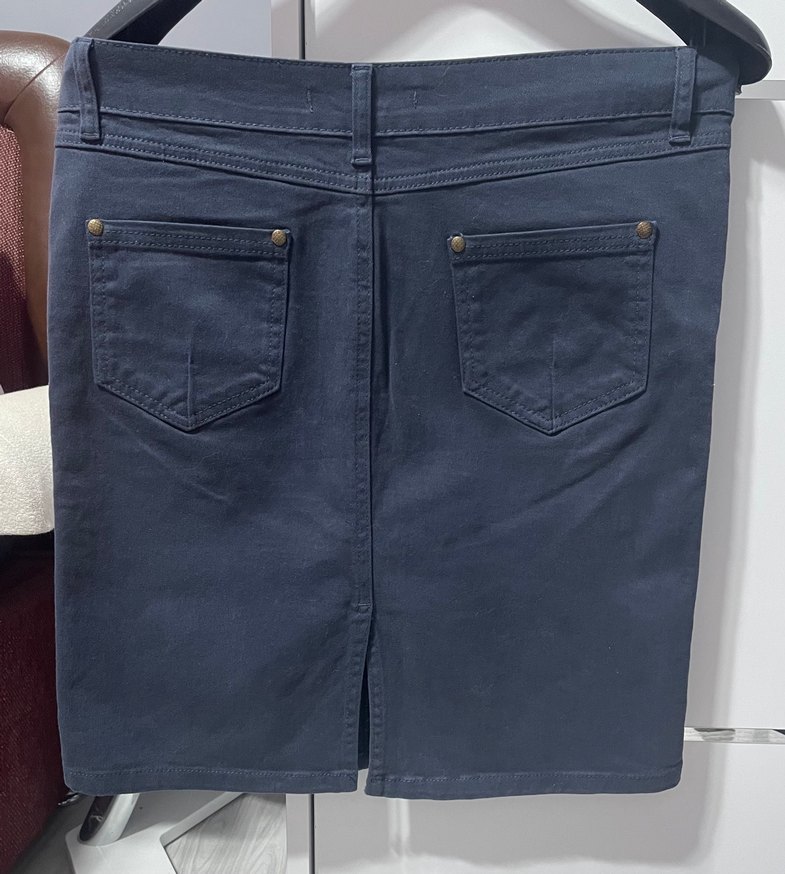 Lacivert Etek - Görsel 2