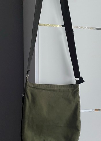 Yeşil Baskılı Unisex Çapraz Çanta - Görsel 2