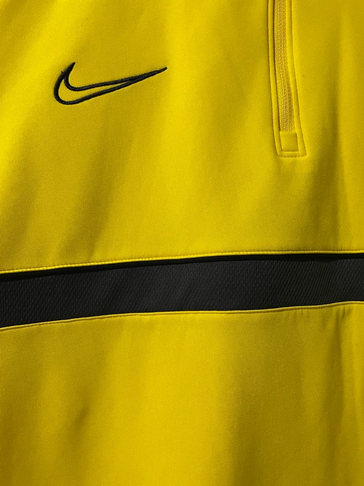 Sarı Nike Yarım Fermuarlı Erkek Tişört - Görsel 3