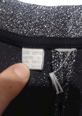 Gri V Yaka Kadın Ceket Velcro Detaylı