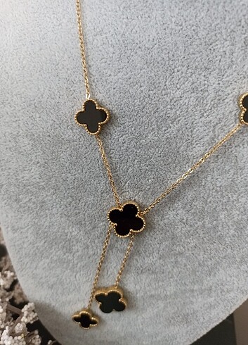  Beden Çelik Van Cleef Sallantılı Kolye 