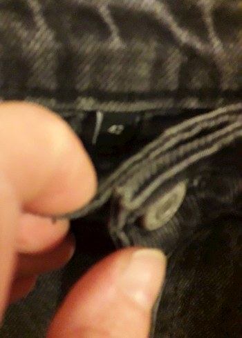 42 Beden Kadın Siyah Kemerli Bol Kesim Jean