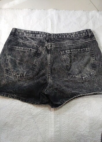 42 Beden Jeans şort
