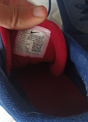 Erkek Nike basketbol ayakkabisi orjinal